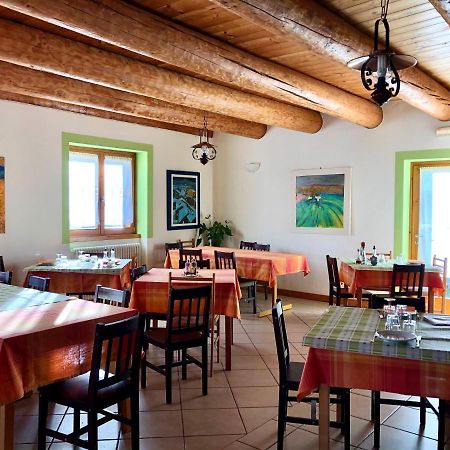 Agriturismo Cavria Castione Andevenno エクステリア 写真