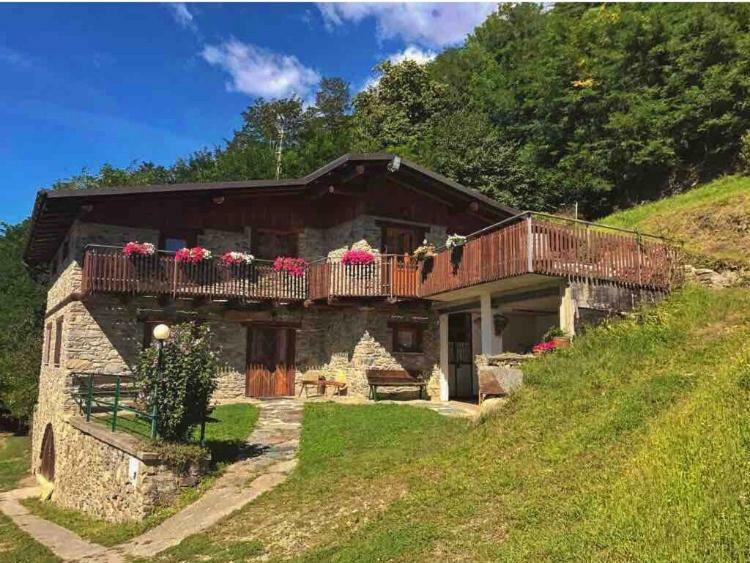 Agriturismo Cavria Castione Andevenno エクステリア 写真